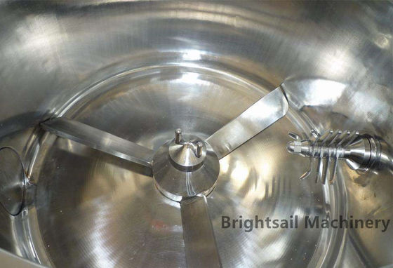 15 KW Horizontal Cylinder Granulator Pencampur Kecepatan Tinggi Standar GMP
